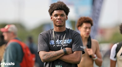 Monshun Sales 1 copy 1.jpg