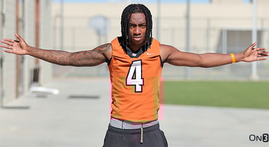 Mikyal Davis 3 copy 1.jpg