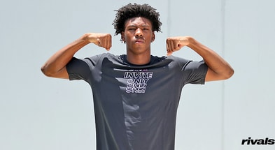 Raylaun Henry 3 copy 1.jpg