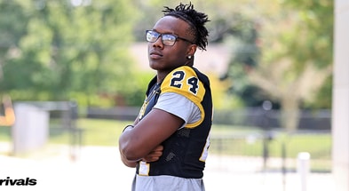 Jaiden Bryant 9 copy 1.jpg