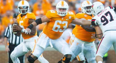 tennessee-offensive-lineman-cooper-mays-discusses-leadership-role