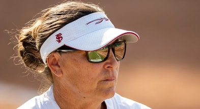 lonni-alameda-addresses-multiple-illegal-pitches-called-makenna-reid-womens-college-world-series