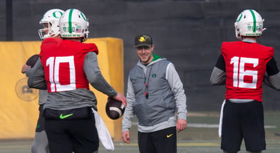 on3-roundtable-the-difference-in-the-oregon-offense-under-will-stein-vs-kenny-dillingham