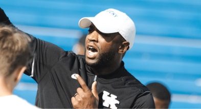 kentucky-db-coach-chris-collins-earning-national-praise-rising-star