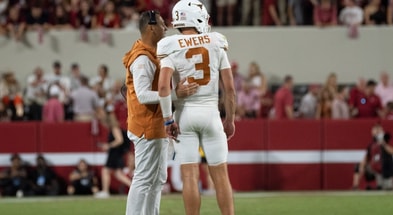 texas-qb-quinn-ewers-adds-maxwell-davey-obrien-and-earl-campbell-honors