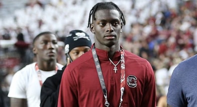 4-star EDGE Desmond Umeozulu commits to South Carolina - On3