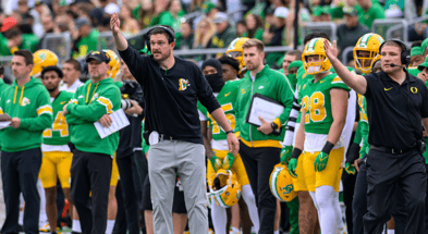 dan-lanning-excited-to-see-the-progress-oregons-young-players-make-during-bowl-prep