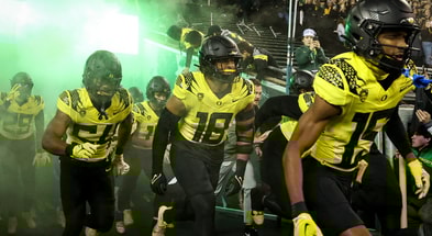 oregon-holds-steady-at-no-6-in-ap-poll-coaches-poll-following-win-over-usc
