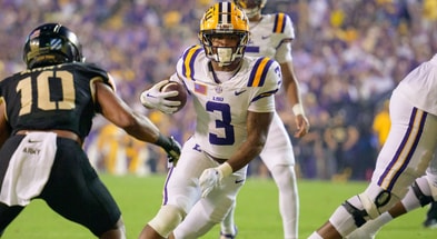 lsu-head-coach-brian-kelly-confirms-running-back-logan-diggs-with-team-expected-availible-texas-am