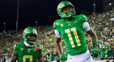 oregon-tops-oregon-state-secures-trip-to-pac-12-title-game