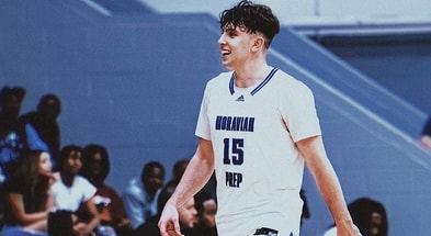 South Carolina basketball signee Eli Ellis. Photo credit: Eli Ellis | @eliellis on Instagram