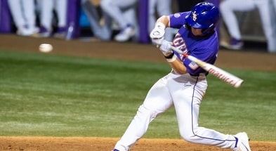 lsu-baseball-sets-single-game-hits-record-in-27-5-win-over-vmi