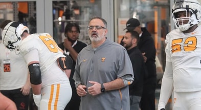 Tennessee offensive line coach Glen Elarbee