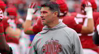 oklahoma-head-coach-brent-venables-praises-offensive-coordinator-seth-littrell-leading