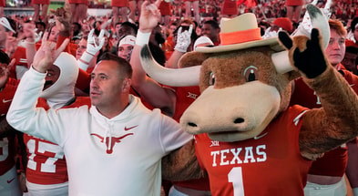 college-football-analyst-joel-klatt-ranks-texas-longhorns-number-three-preseason-top-25-first-sec-season