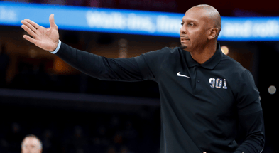 Memphis' head coach Penny Hardaway signals to his players during the game between the University of Charlotte and the University of Memphis at FedExForum - © Chris Day/The Commercial Appeal / USA TODAY NETWORK