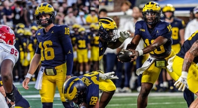 Michigan quarterbacks Alex Orji and Davis Warren need to improve quickly. Kimberly P. Mitchell / USA TODAY NETWORK