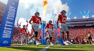 NCAA Football: Middle Tennessee at Mississippi