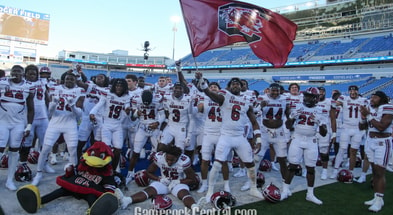 South Carolina football players celebrate after beating Kentucky-Credit CJ Driggers GamecockCentral