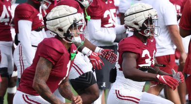 Alabama DB Domani Jackson and LB Que Robinson