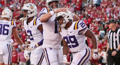 LSU freshman RB Caden Durham shined, once again (Photo: USA Today, © Nelson Chenault-Imagn Images)