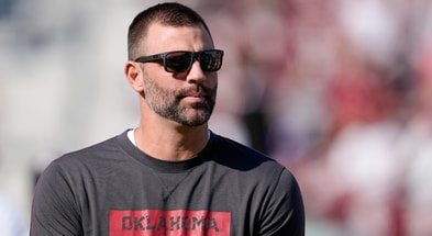 brent-venables-reveals-why-oklahoma-promoted-joe-jon-finley-interim-offensive-coordinator