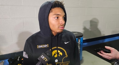 Kamari Moulton(1)
