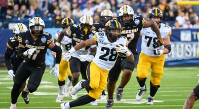 Kamari Moulton