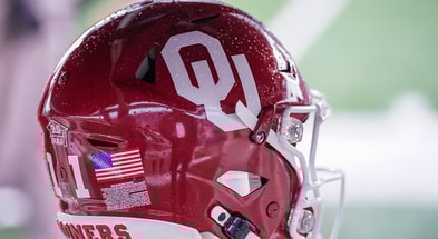Oklahoma Sooners helmet
