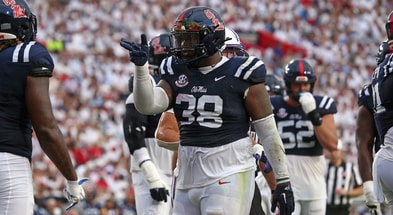 watch-ole-miss-dl-jj-pegues-grabs-one-handed-int-in-shrine-bowl