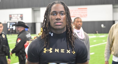 highly-touted-safety-donovan-webb-can-see-himself-in-smus-defense