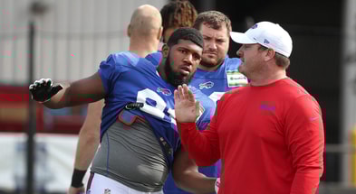 Longtime Bills defensive lineman Kyle Williams works with rookie and top draft pick Ed Oliver during training camp. (Photo: © JAMIE GERMANO/ROCHESTER DEMOCRAT AND CHRONICLE via Imagn Content Services, LLC)
