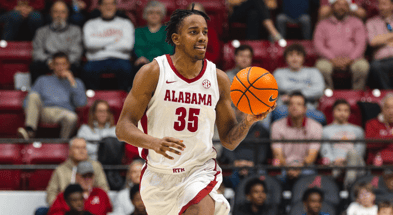 Alabama forward Derrion Reid