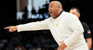 Notre Dame head coach Micah Shrewsberry-2