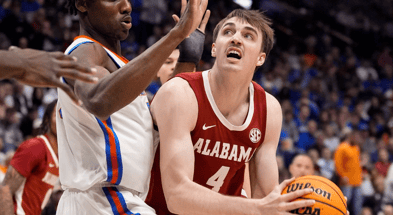 Alabama forward Grant Nelson