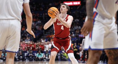 Alabama forward Grant Nelson (1)