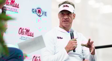 GoXKIV3WYAAFkK6 copy