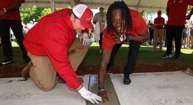 Alabama LB Deontae Lawson (1)