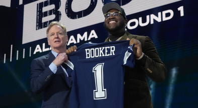 Alabama OL Tyler Booker