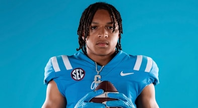 ole-miss-treats-4-star-wr-corey-barber-jr-like-family-on-official-visit