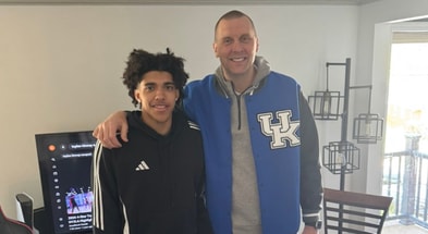 Photo of Tay Kinney (left) and Mark Pope via X/Twitter: @Taylen_0