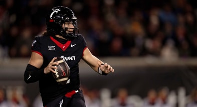 Cincinnati Bearcats quarterback Brendan Sorsby