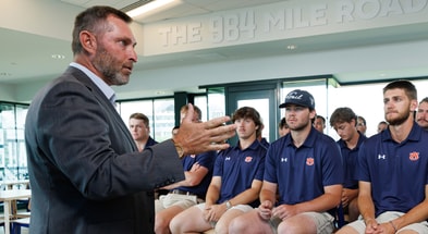 Butch Thompson (Photo by Auburn Athletics)
