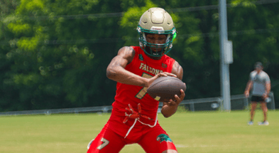 South Carolina football recruiting target Jhamari Cain. Photo credit: Jhamari Cain | @jhamaricain on Twitter/X
