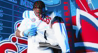 ole-miss-wows-edward-baker-on-official-visit-forces-decision-timeline-change