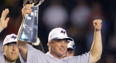 jon-gruden-praises-smu-qb-kevin-jennings-at-manning-passing-academy