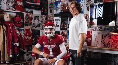 Quarterback Bowe Bentley