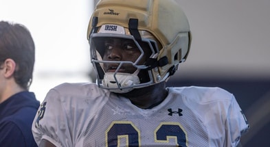 Notre Dame defensive lineman Jared Dawson