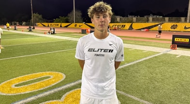 Kentucky commit quarterback Matt Ponatoski at the 2025 Elite 11 Finals. (Photo by: Max Torres/ScoopDuckOn3)