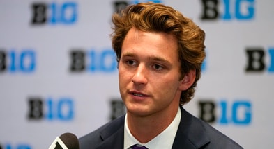 Northwestern QB Preston Stone
